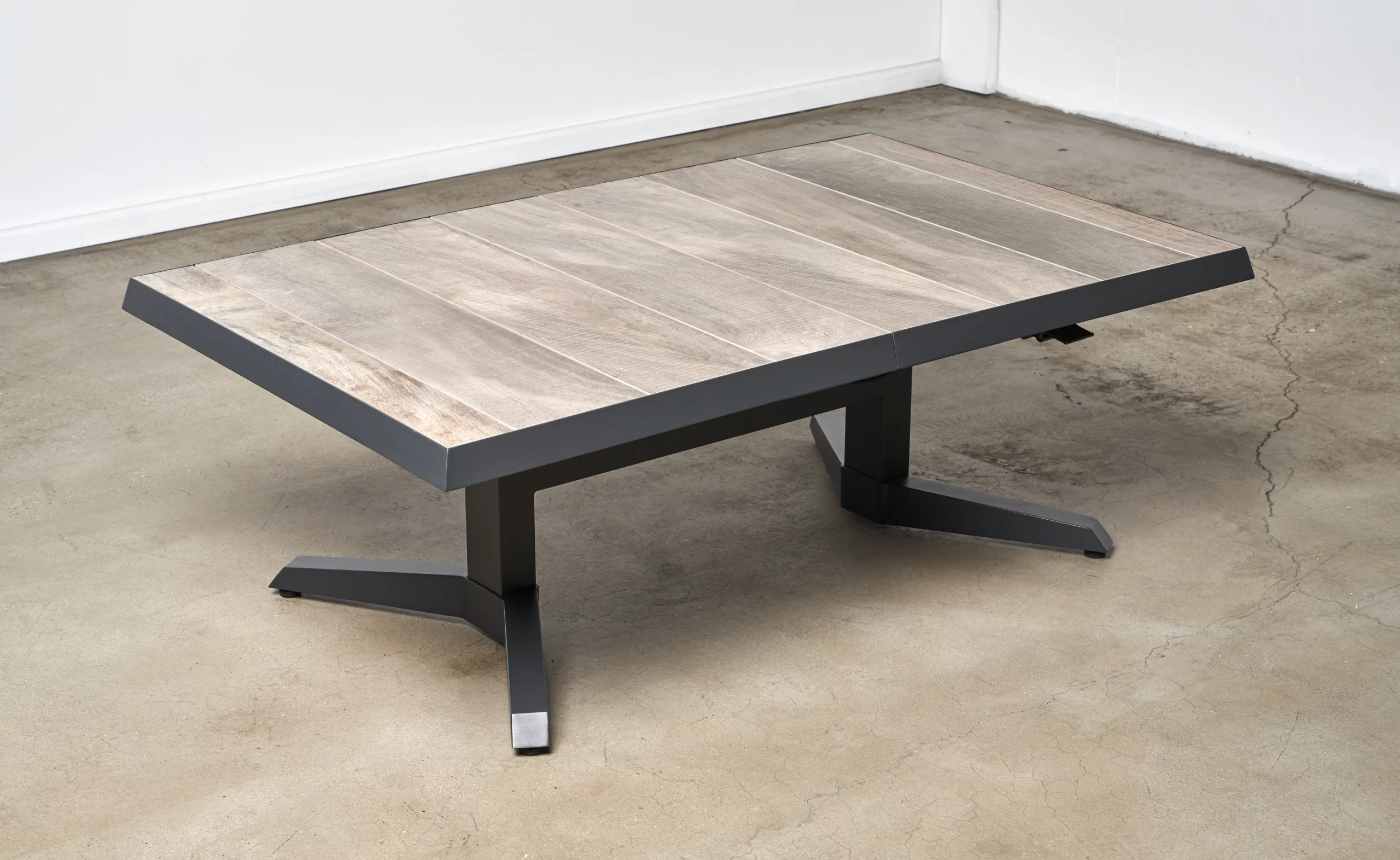 Melton Craft Torquay pop-up extension table