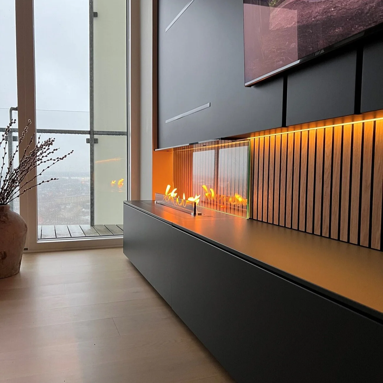 Decoflame Net Zero Emission F6 Fireplace Insert - 620mm - 3120mm - Image 2