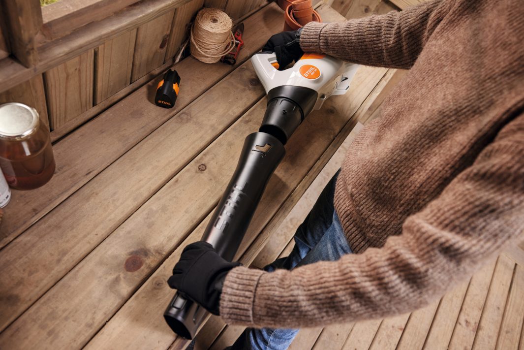 Stihl - AS - Battery Blower - BGA 30 - KIT (Includes x2 Batteries & Charger) - Image 9