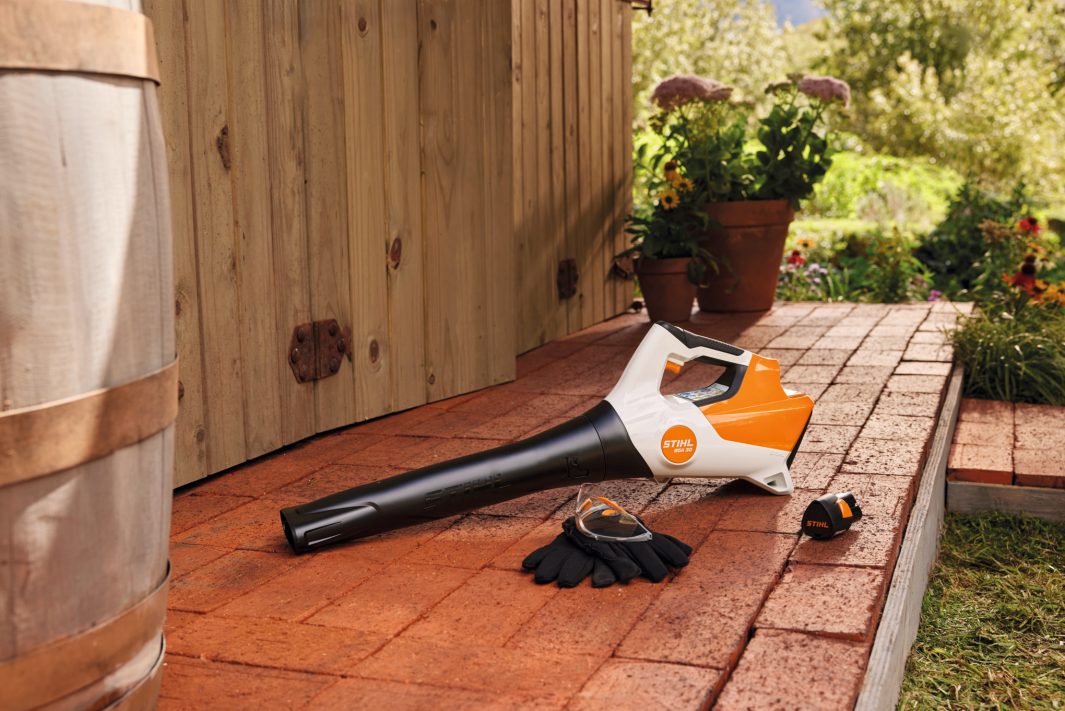 Stihl - AS - Battery Blower - BGA 30 - KIT (Includes x2 Batteries & Charger) - Image 12