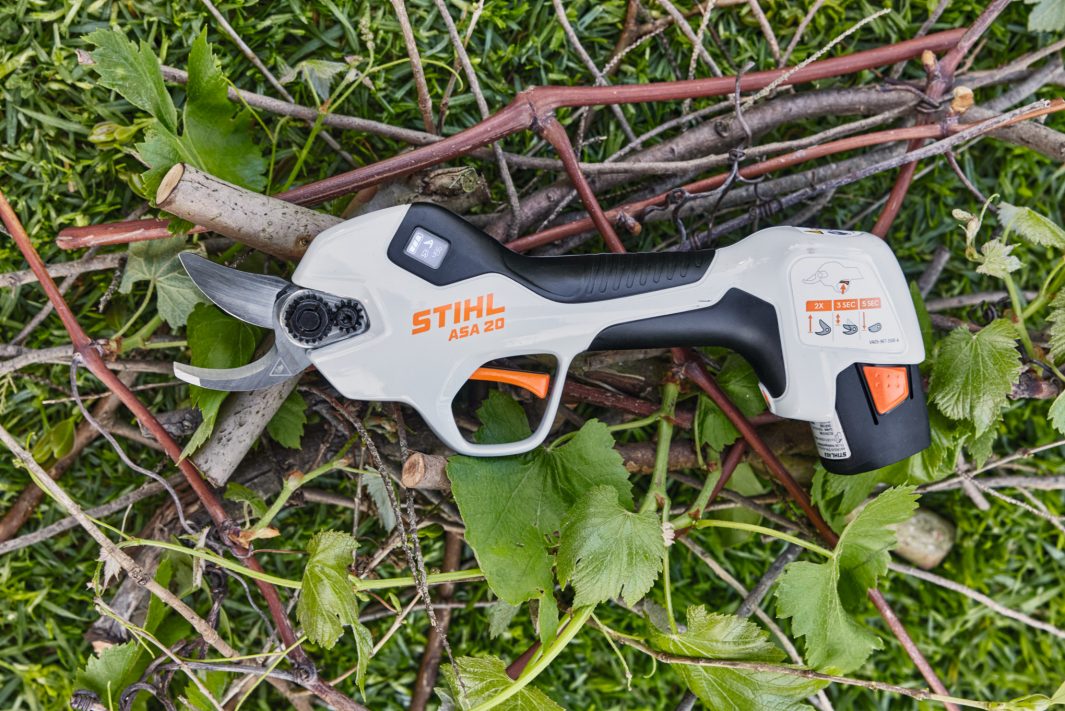 Stihl - ASA 20 Battery Secateurs - Kit - Image 4